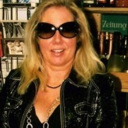 Roemruchte nymfomane, 47-jarige Antje C., uit Duitsland overleden