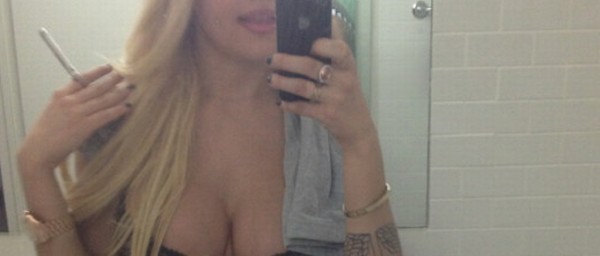 Amanda Bynes, topless op Twitter