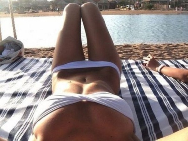 sexy-vakantiefoto's-strand-bikini-19