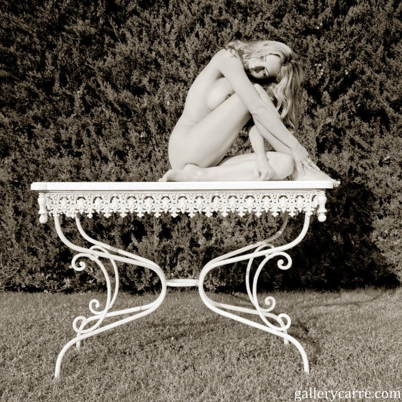 janette-sey-in-de-tuin-4