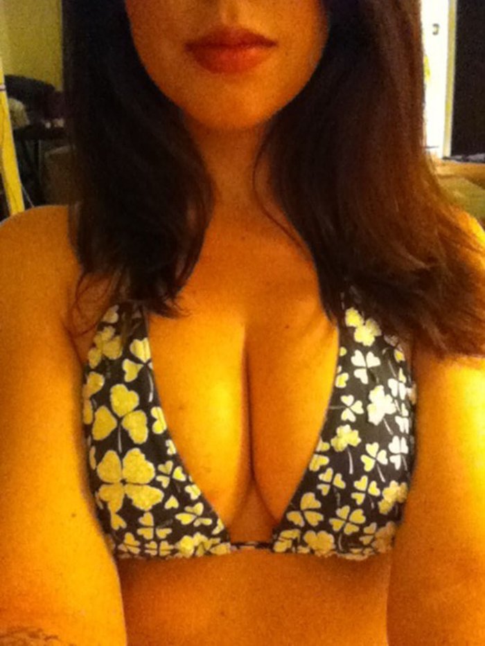 mooie-vrouwen-in-bikini-12