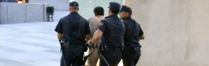 Naakte man wilde Spaanse koningin belagen