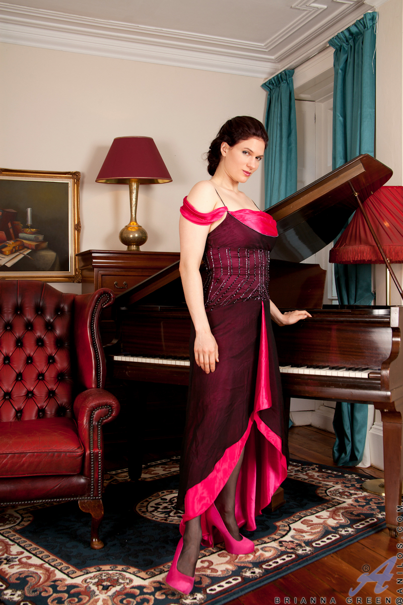 32-dd-naakt-brianna_green-002