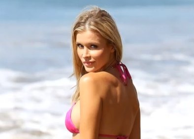 joanna-krupa-bikini-strand