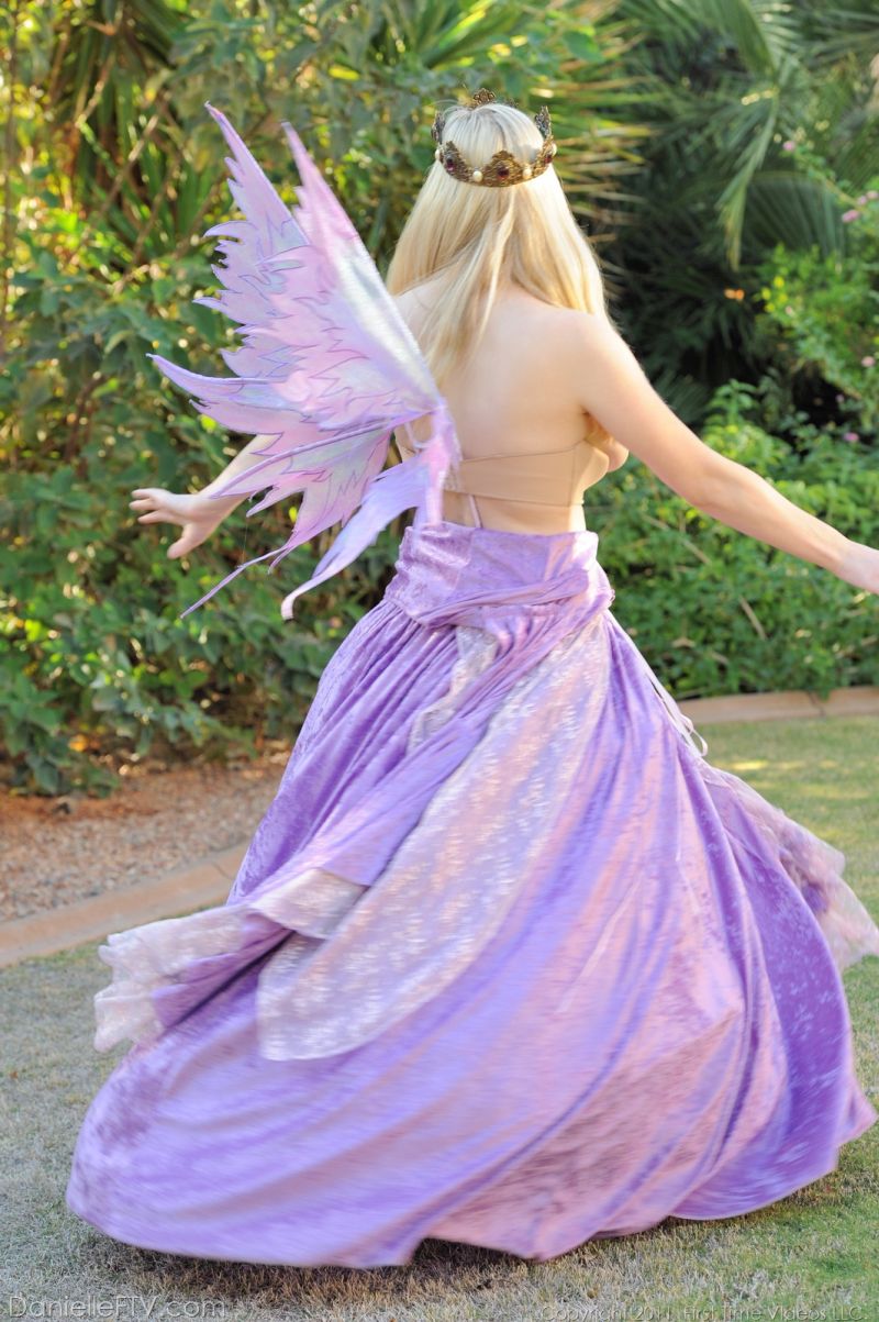 sprookjesprinses-grote-tieten-115