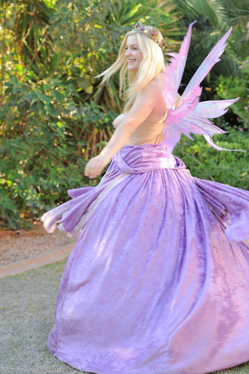 sprookjesprinses-grote-tieten-116