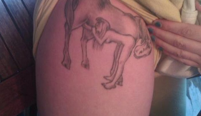 aparte-tatoeages-dronken