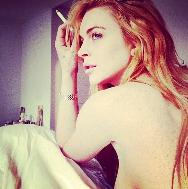 lindsay-lohan-topless-groot