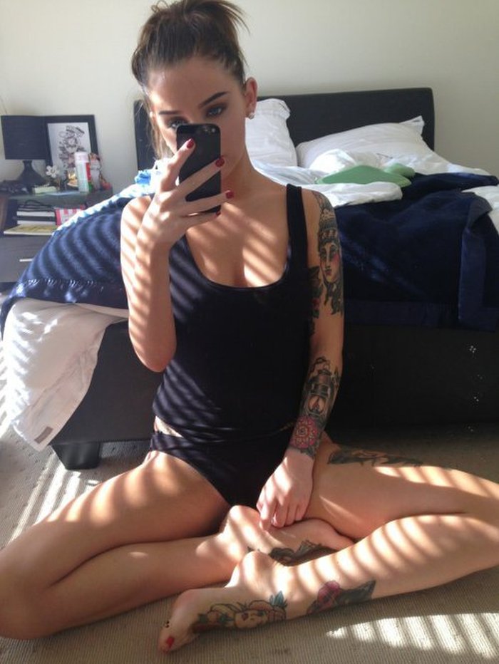 sexy-social-media-babes-selfies-21