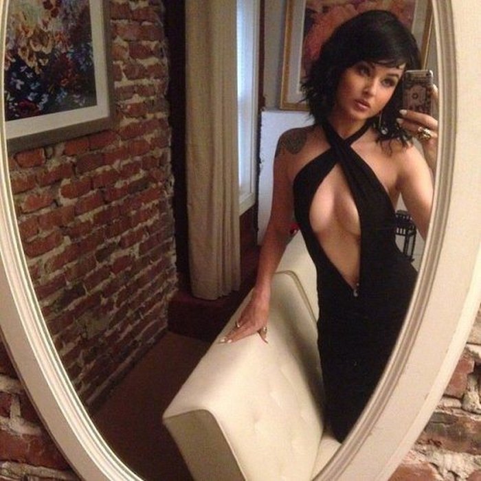 sexy-social-media-babes-selfies-30