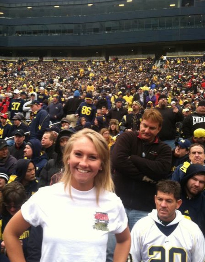 `grappige-sexy-picdump-naakte-topless-vrouwen-25