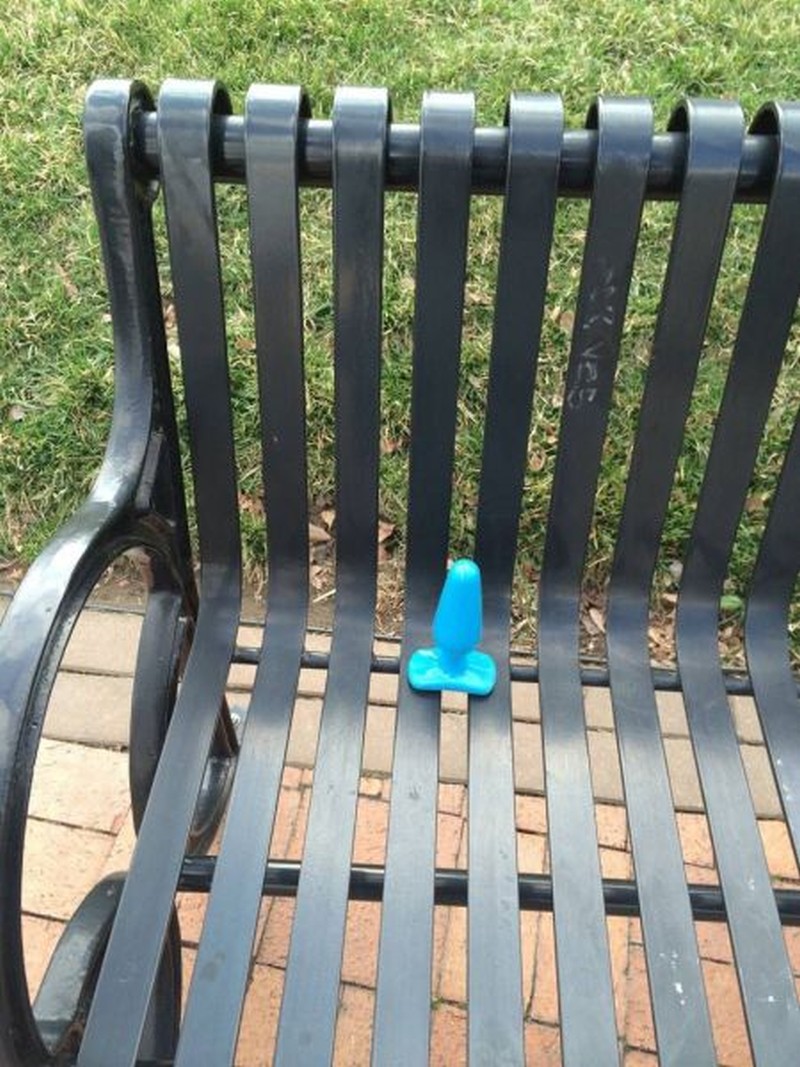 `grappige-sexy-picdump-naakte-topless-vrouwen-38