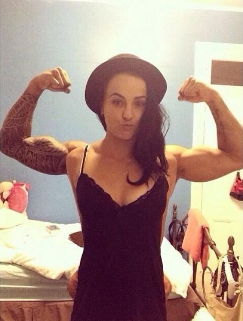 `grappige-sexy-picdump-naakte-topless-vrouwen-5