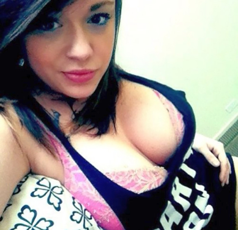 sexy-social-media-babes-selfies-9