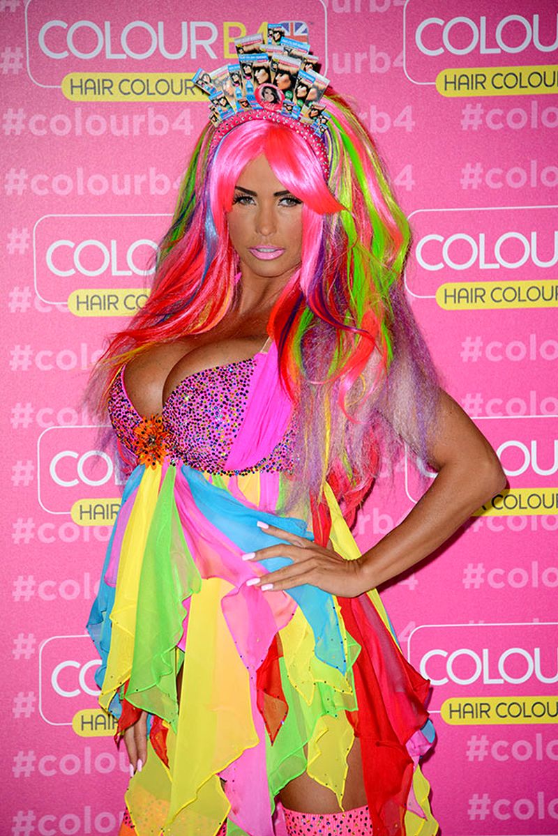 katie-price-jordan-grote-tieten-3