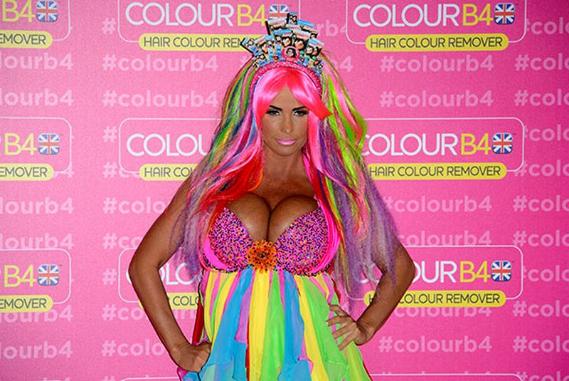 katie-price-jordan-grote-tieten-4
