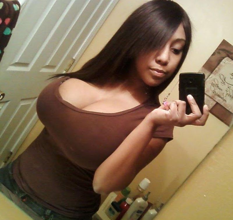 sexy-selfies-social-media-babes-14