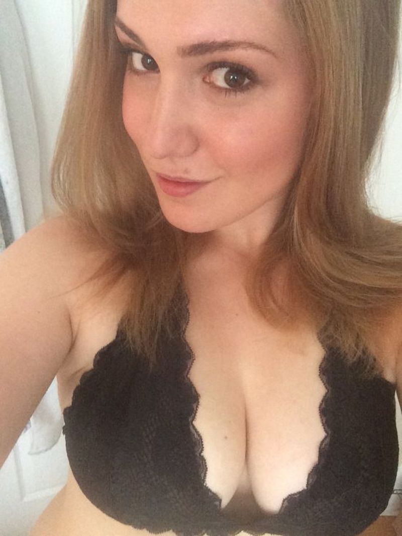 sexy-selfies-social-media-babes-24