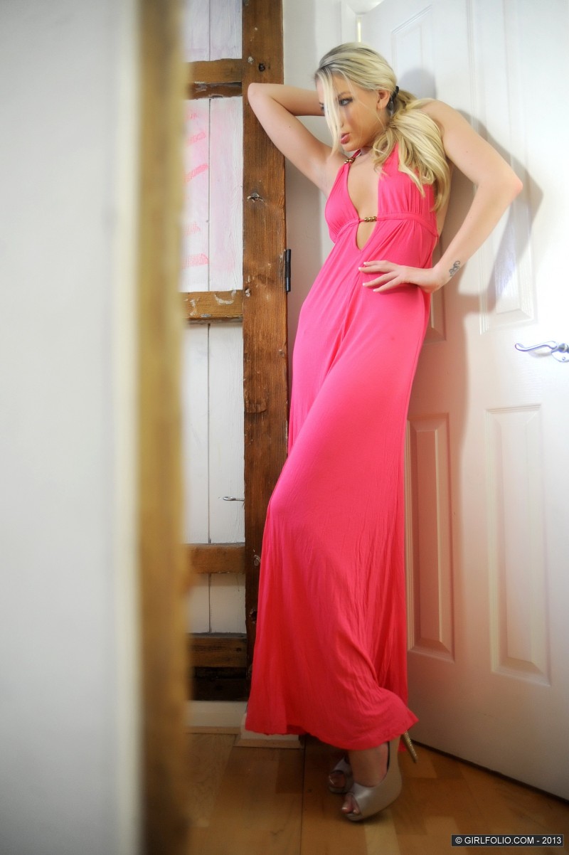 danielle-hot-blonde-in-evening-dress-01