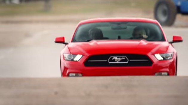 Een Ford Mustang en Speeddaten