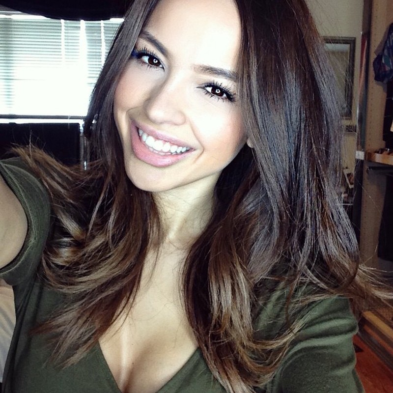 mooie-vrouwen-maken-sexy-selfies-10