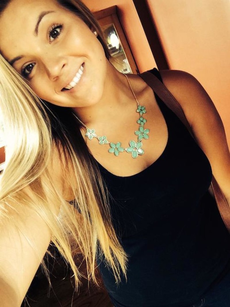 mooie-vrouwen-maken-sexy-selfies-3