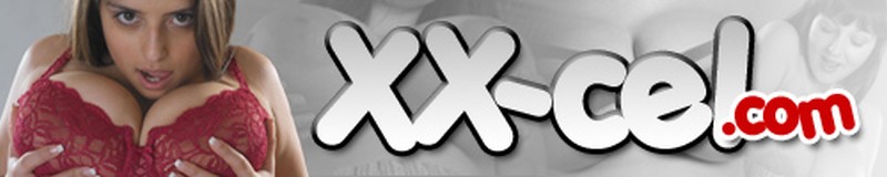 Jessica Moore, blond en grote tieten, aan het stofzuigen 17 xx-cel-banner-grote-tieten