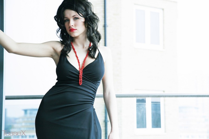 iga-wyrwal-een-hete-en-sensuele-vrouw-01