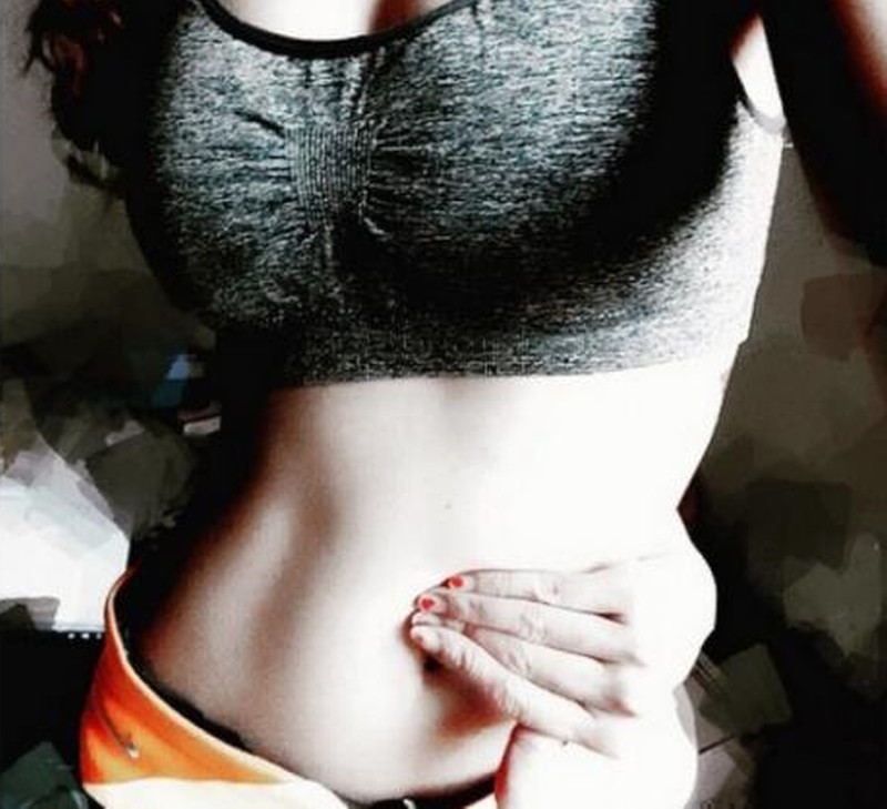 navel-op-een-vreemde-manier-aanraken-challenge-asd;fajs;dfkjasdjf;asdf