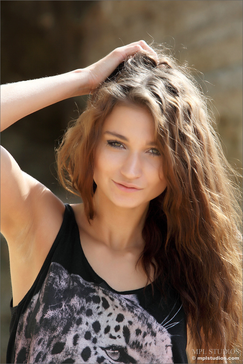 mira-naked-on-the-beach-001