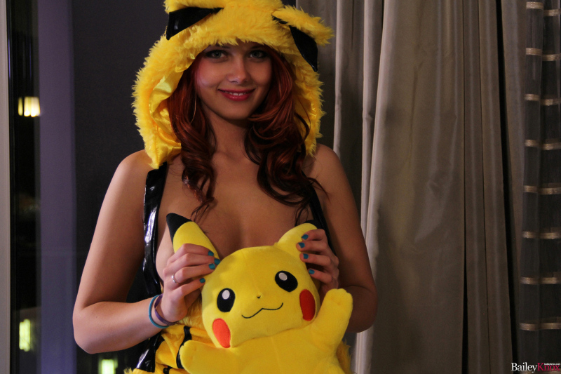 Bailey-Knox-as-a-hot-pikachu-02