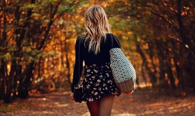 Babes bij de buren, een erotische picdump, Girls Only en meer