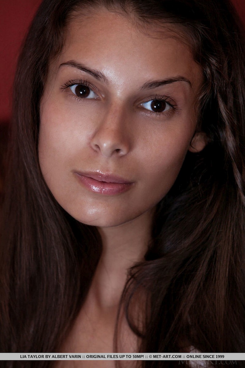 hot-brunette-spreads-her-legs-01