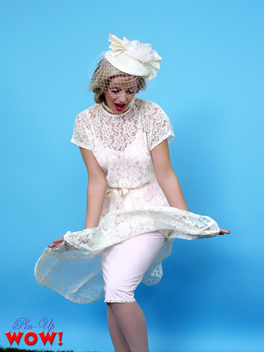 pinup-amy-green-mooie-tieten-naakt-06