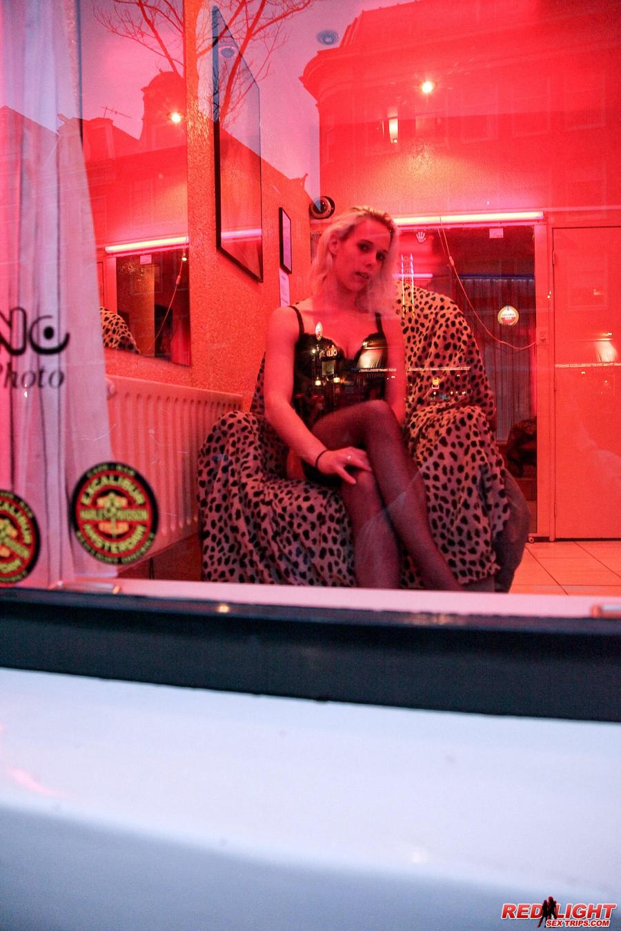 Hoer uit Amsterdam, neukt met een toerist