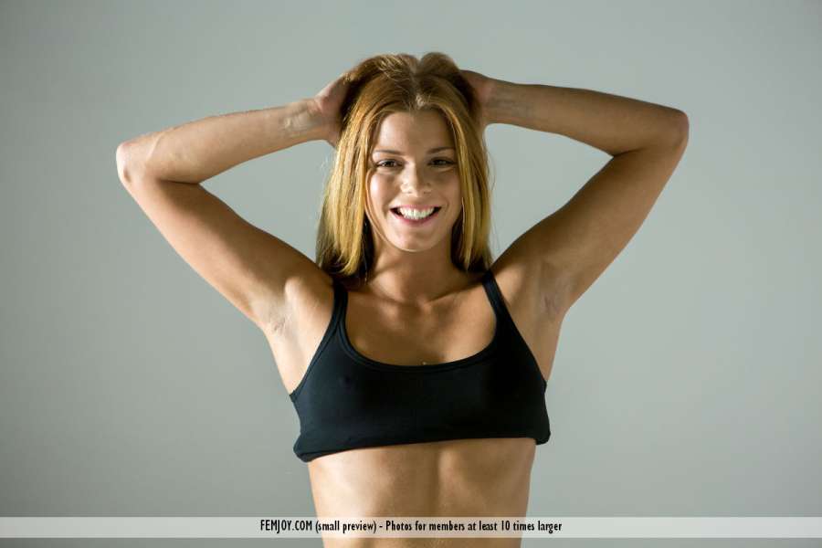 Chrissy-Fox-knappe-naakte-blondine-004