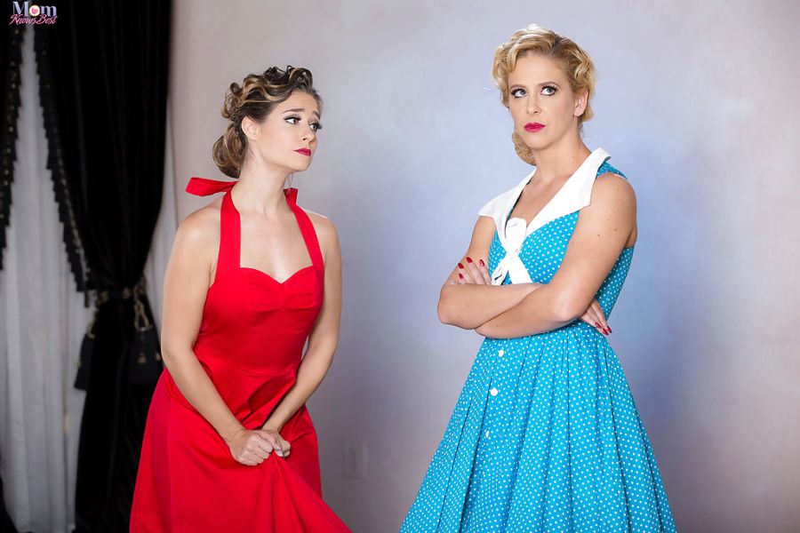 Cassidy Klein Cherie Deville retro lesbische porno 04