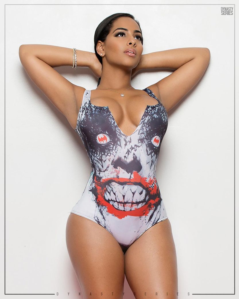 Aisha Diaz geil lekkere exotische vrouwt 13