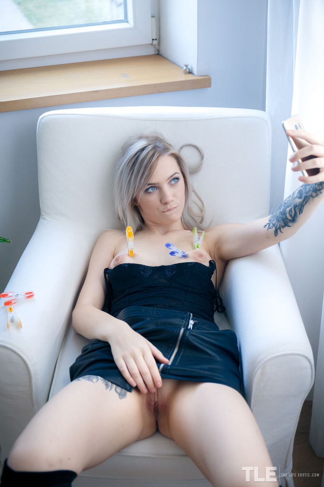 Karin Fresh selfies en een vibrator 05