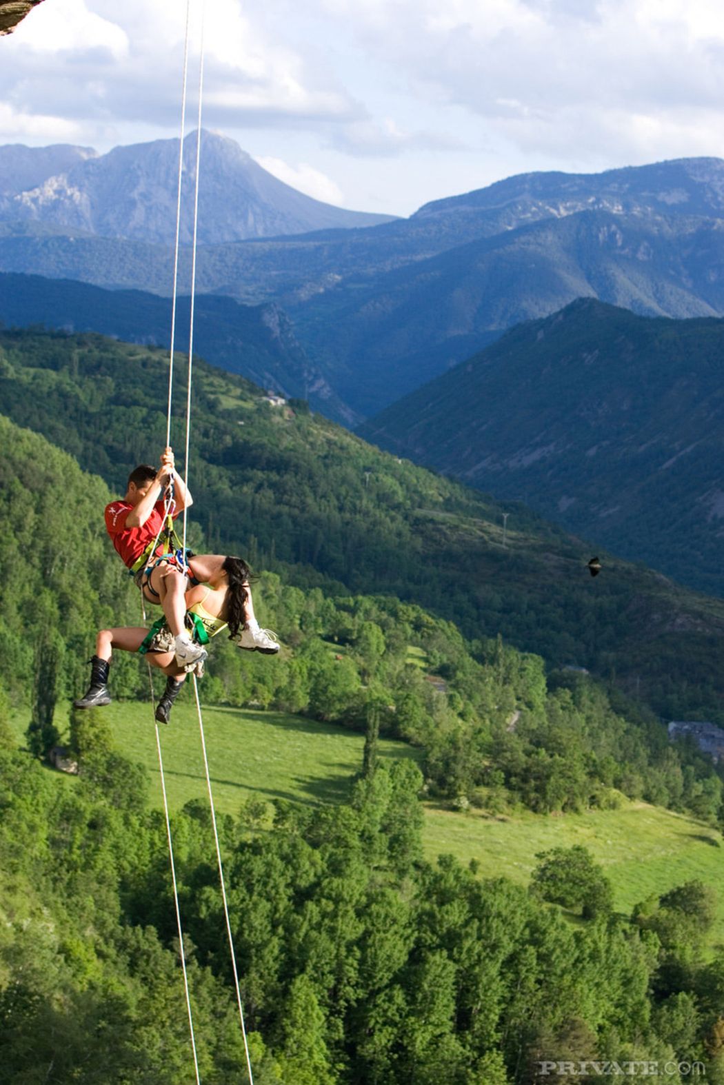 beffen pijpen en neuken tijdens het bergbeklimmen 05