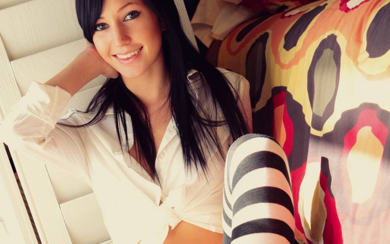 Naakte Vrouwen, van sexy kniekousen tot opwindende zwarte panty’s