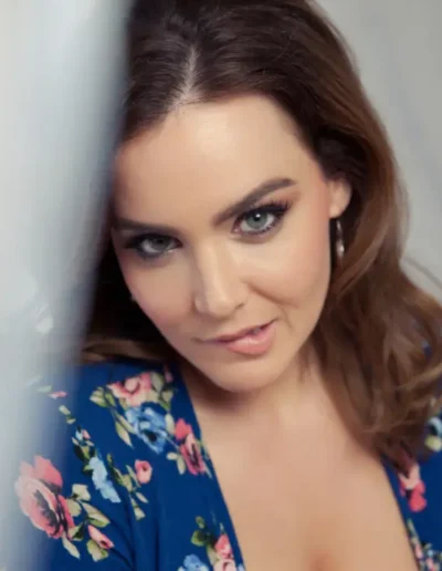 natasha nice milf met dikke borsten 09